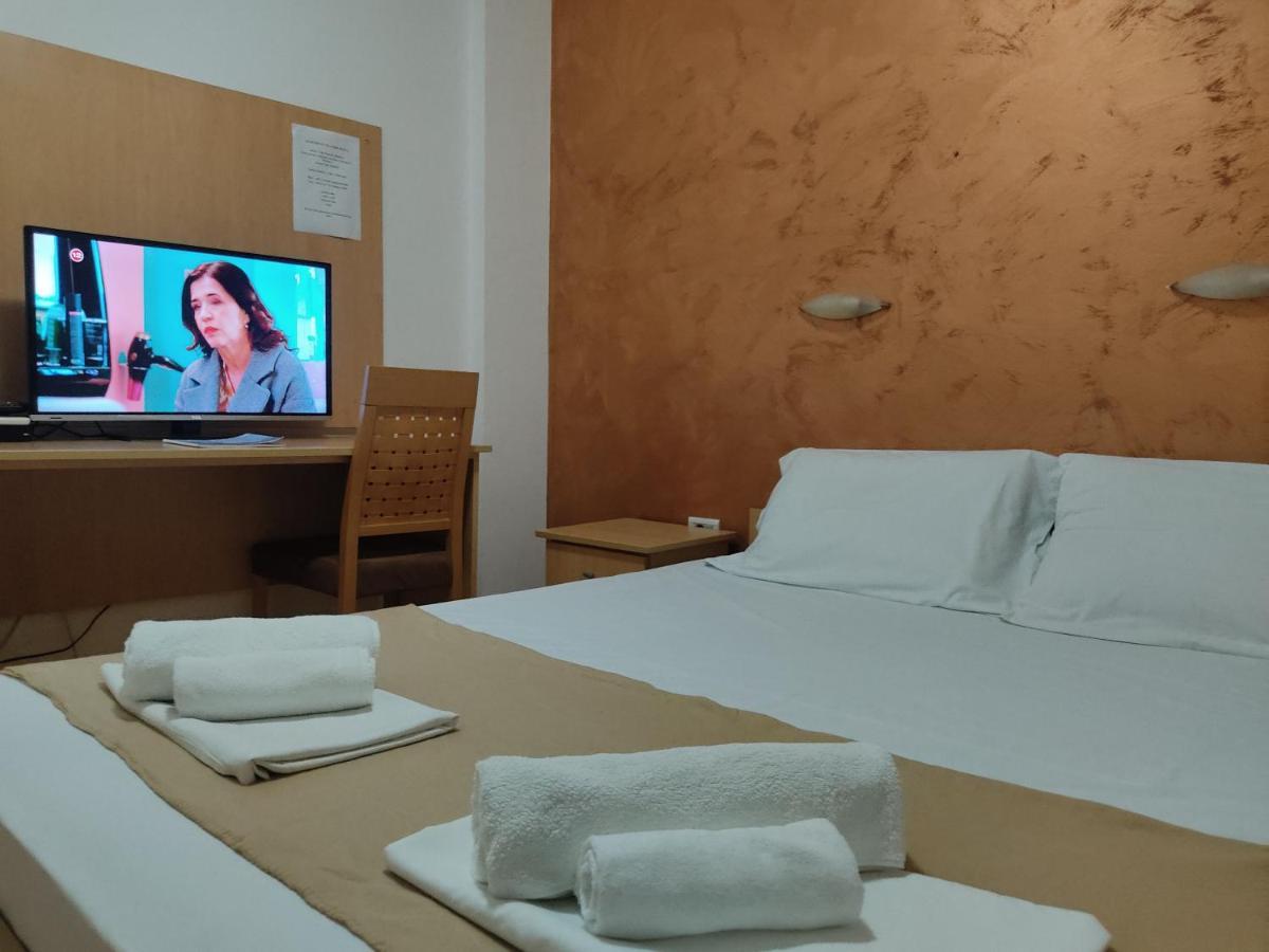 Apartments Mare Budva Bagian luar foto